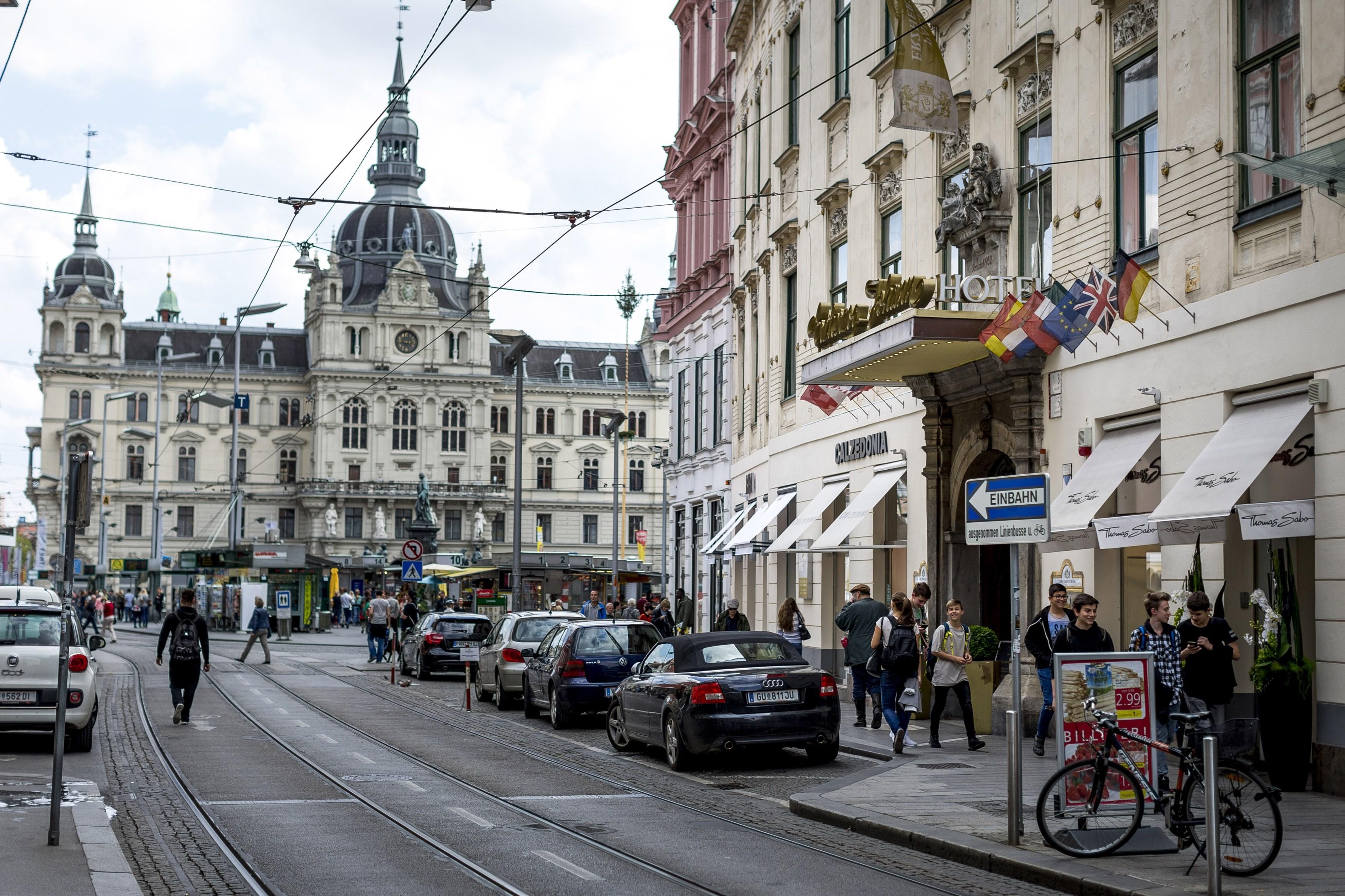 erzherzog johann hotel graz cafe